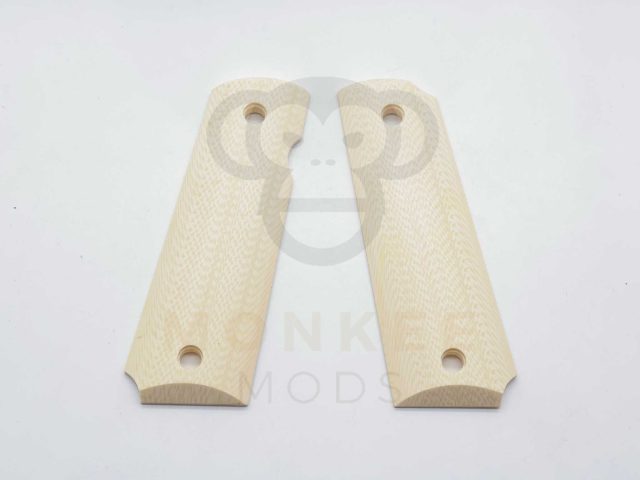 P4 Grip Panel