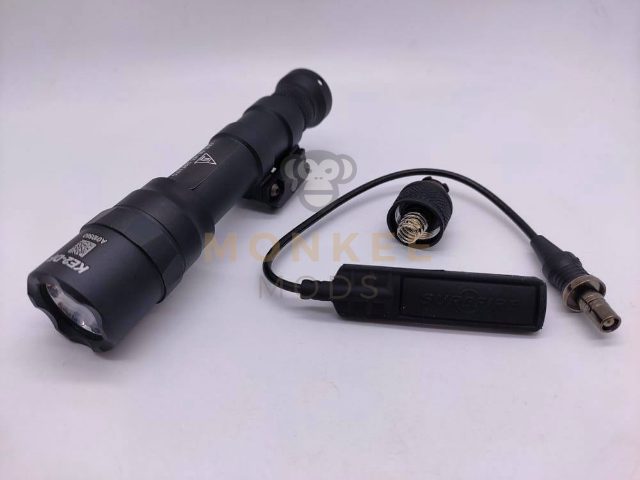 Sotac SD-080 M600DF Flashlight