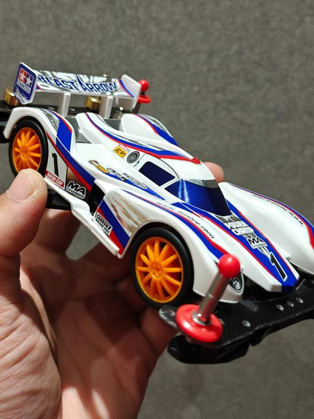 Tamiya Mini 4WD Starter Pack MA Power Spec (Blast Arrow)(18647) (Ready to Race)