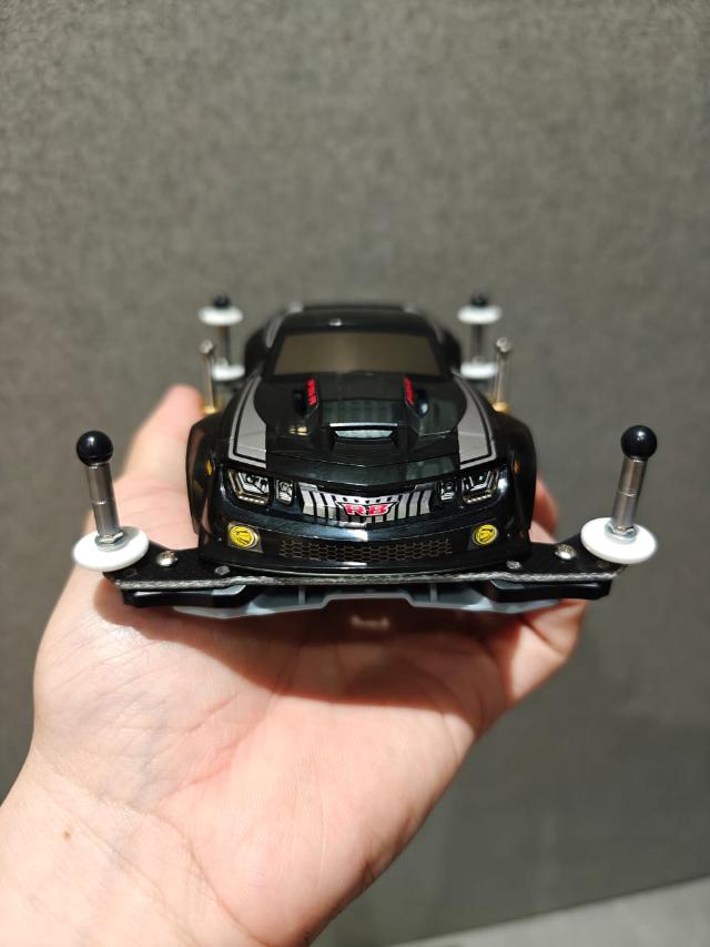 Tamiya Mini 4WD Starter Pack FM-A Balanced Spec (Rowdy Bull)(18710) (Ready to Race)