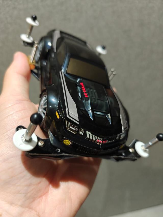 Tamiya Mini 4WD Starter Pack FM-A Balanced Spec (Rowdy Bull)(18710) (Ready to Race)