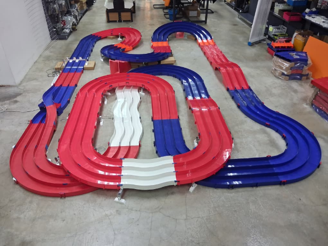 Mini 4WD Track in Malaysia: Run at Monkee Mods