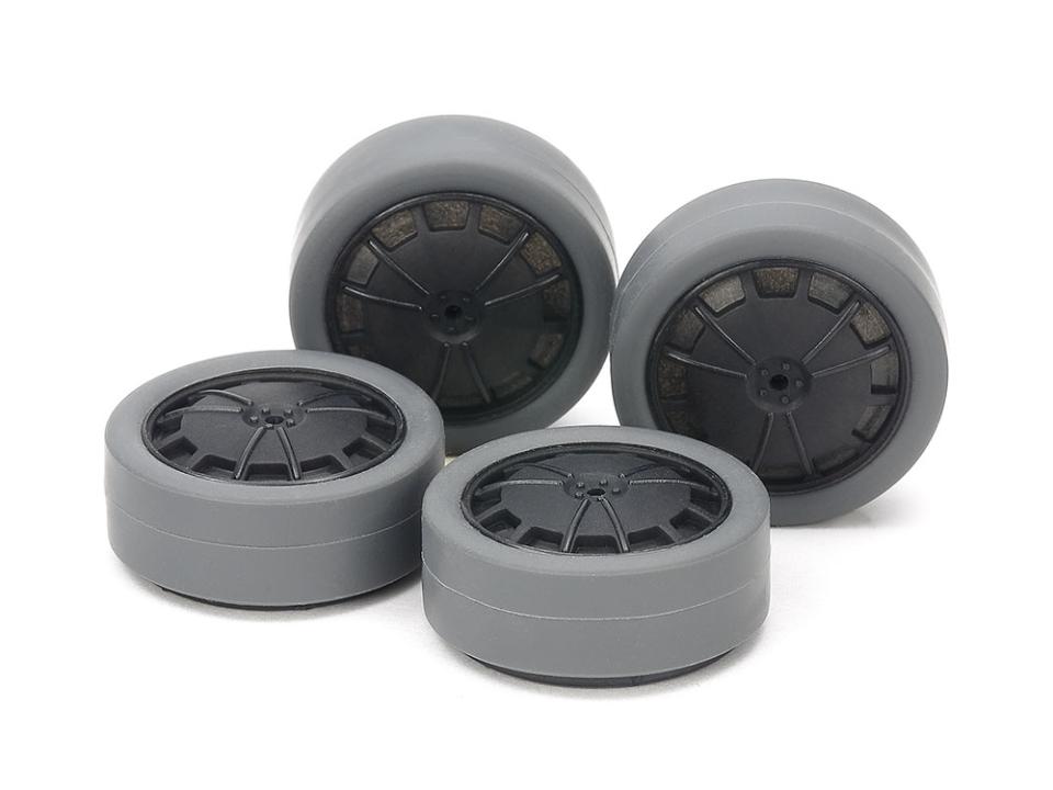 Tamiya Super X/XX Hard Small Dia. Low-Profile Tires (26mm, Grey) & Carbon Reinforced Dish Wheels(15545)